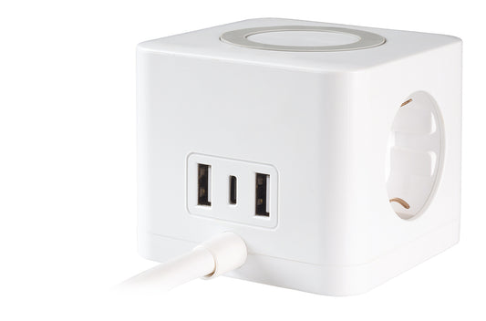 3fach Steckdosenwürfel mit 2× USB-A + 1× USB-C